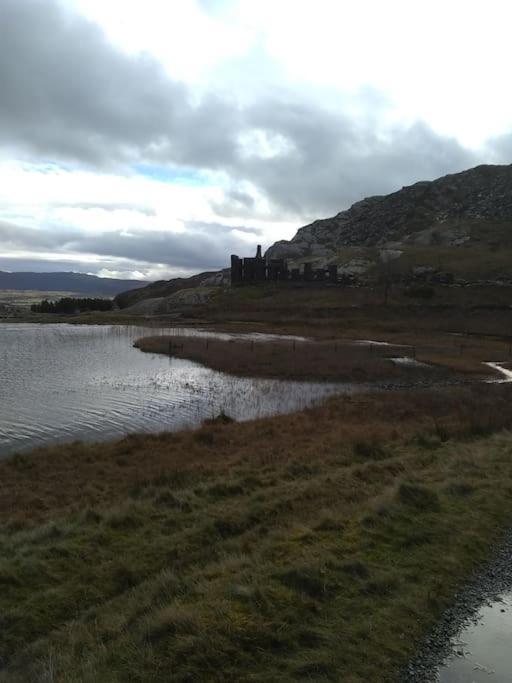 Daisys Cottage. Blaenau Ffestiniog. Bagian luar foto