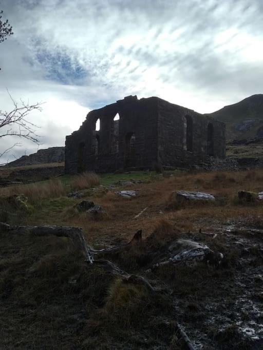 Daisys Cottage. Blaenau Ffestiniog. Bagian luar foto